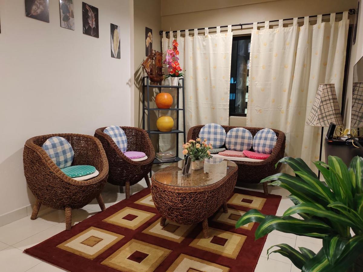 De Cozy Corner Suria Rafflesia Setia Alam Apartment Shah Alam Bagian luar foto